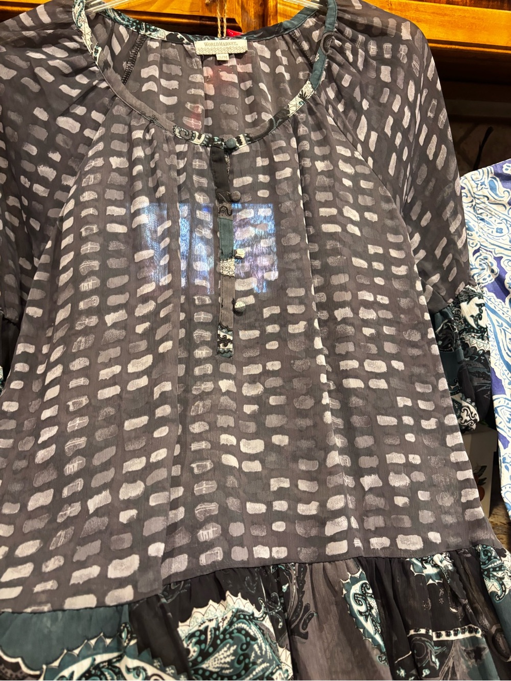 Cost Plus World Market Gray Printed Women’s Peasant Blouse